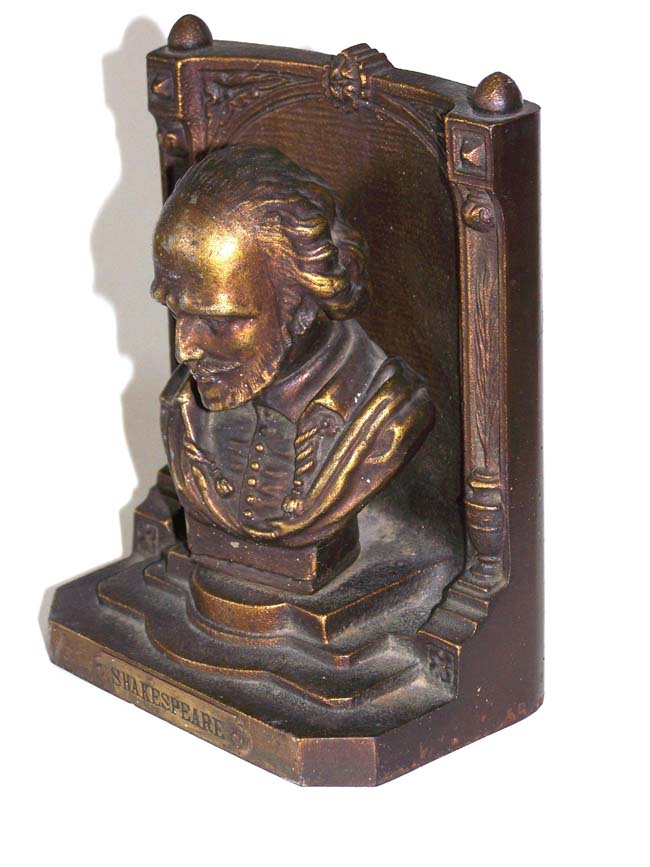 A pair of Antique Bookends by Bradley & Hubbard circa 1920 depicting William Shakespeare — image 3